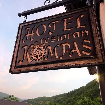 Kompas * Foča