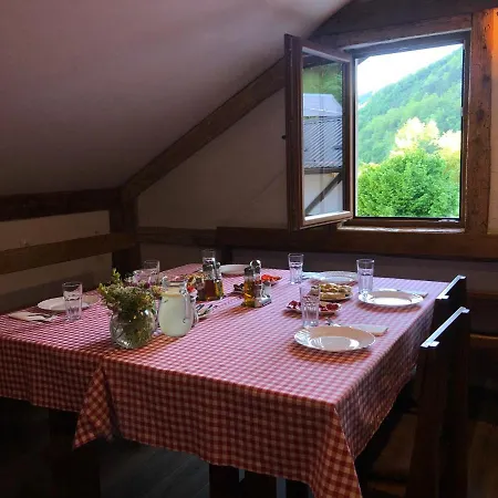 Szálloda Kompas Foča